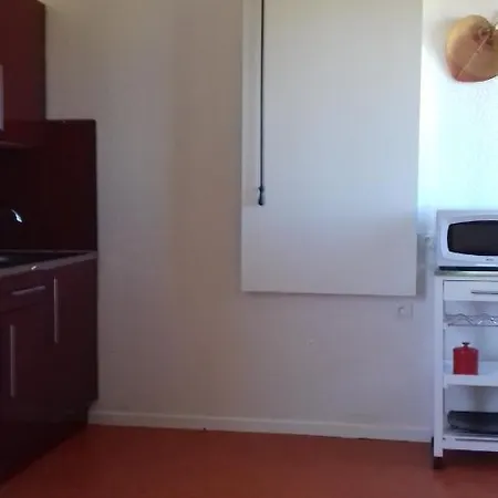 Aux 4 Soleils - Studio Terrasse En 1Ere Ligne Dans Residence Au Calme - Possibilite Offre Special Long Sejour 아파트 아그
